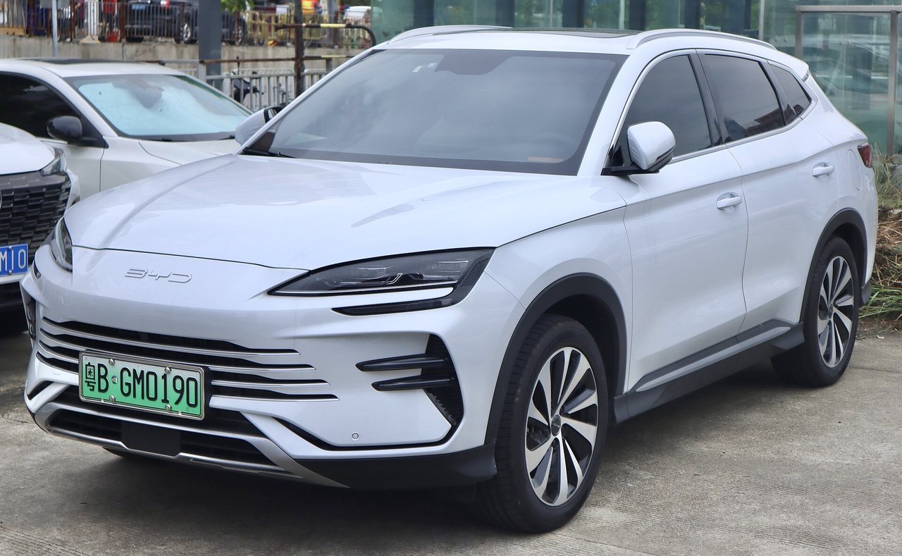 Запчастини BYD Dolphin з Китаю